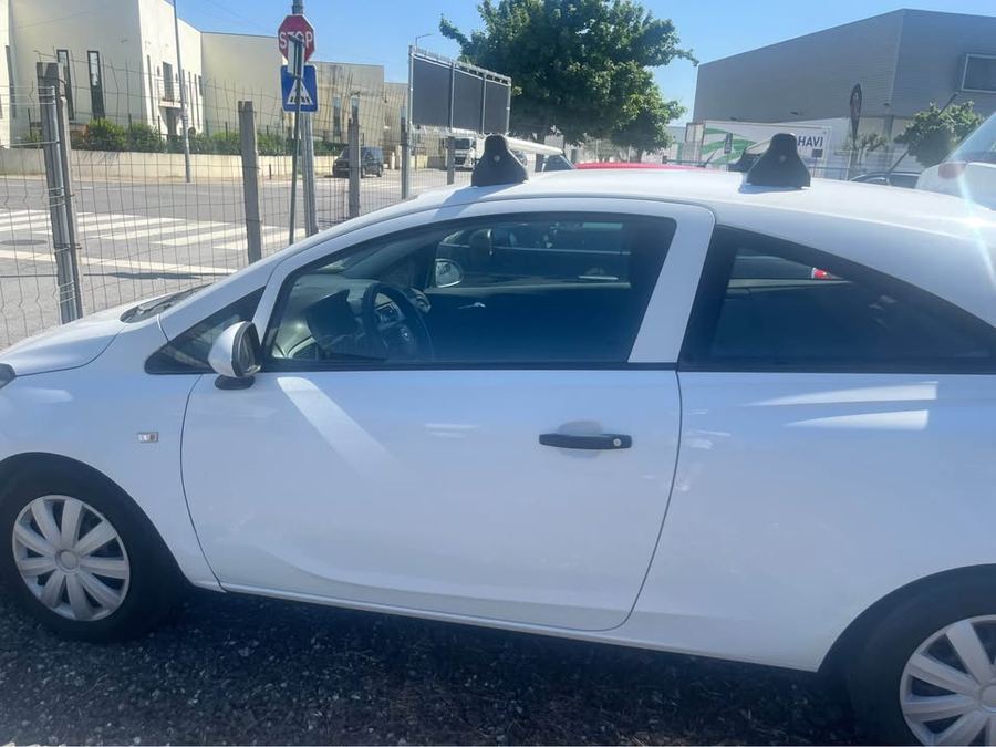 Opel Corsa Van — foto 4